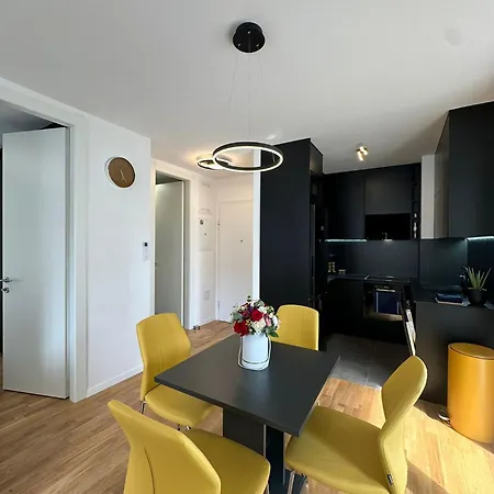 Apartment Desire - Brand New Modern