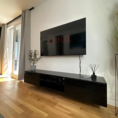 Desire - Brand New Modern Zara