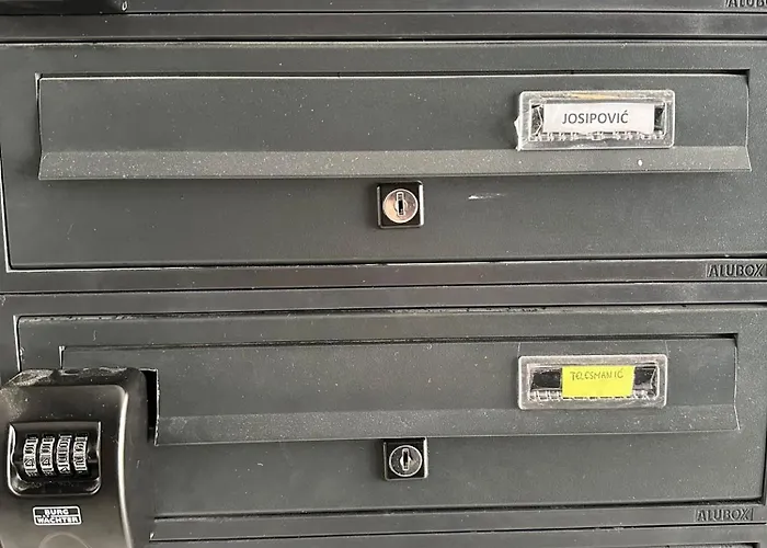 Desire - Brand New Modern *